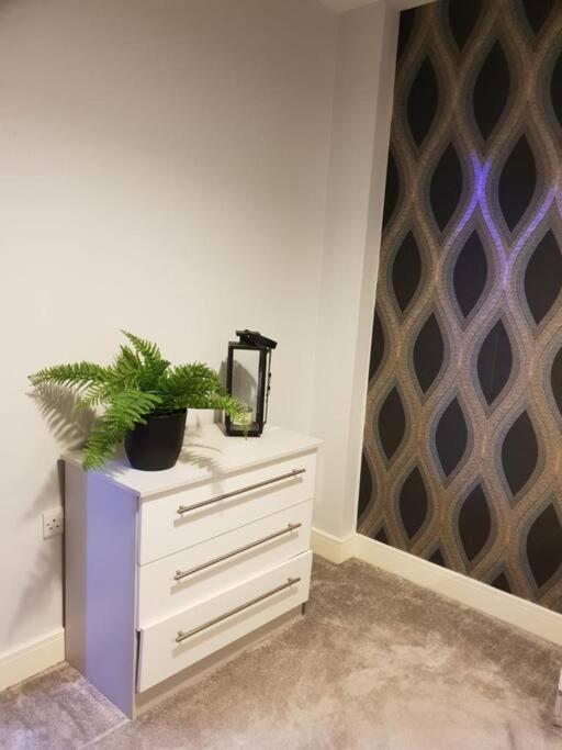 Luxury 9Ine Beautiful Bull Ring Apartment Free Parking Birmingham Exterior photo