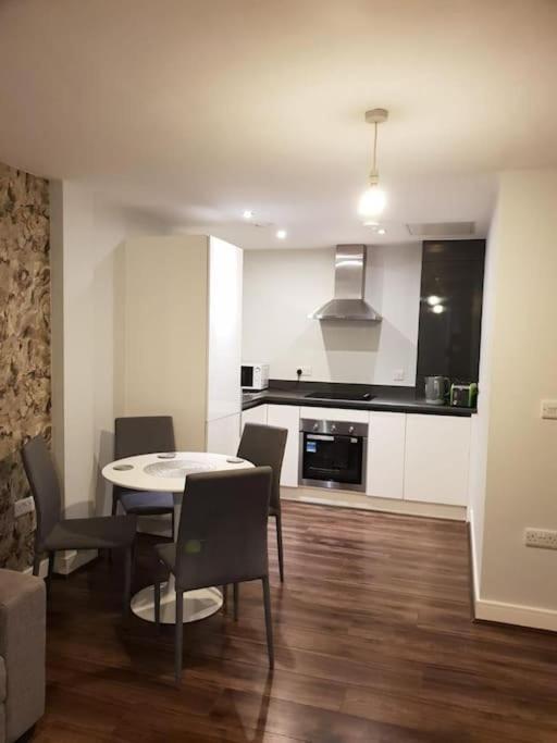 Luxury 9Ine Beautiful Bull Ring Apartment Free Parking Birmingham Exterior photo