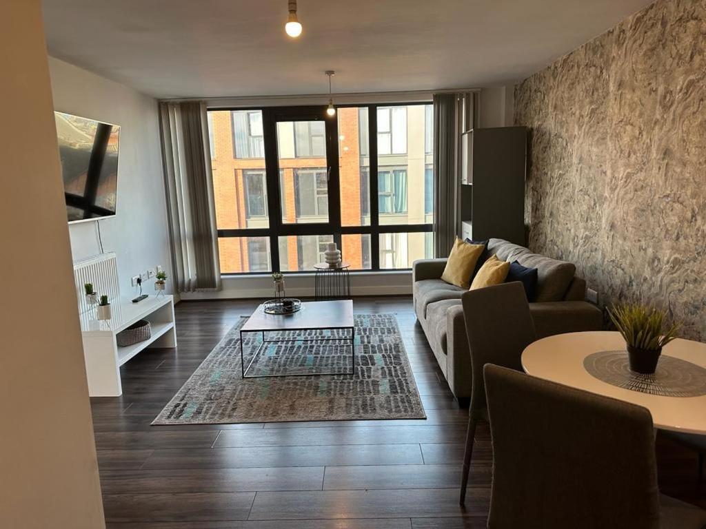 Luxury 9Ine Beautiful Bull Ring Apartment Free Parking Birmingham Exterior photo